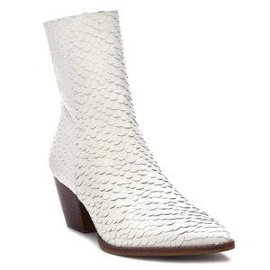 White ankle boots (never worn)